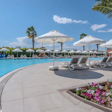 Barut Goia Отель